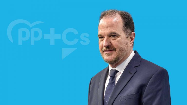 Iturgaiz dice que Euskaltel ha fracasado como marca