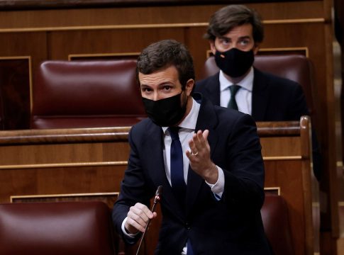 Casado