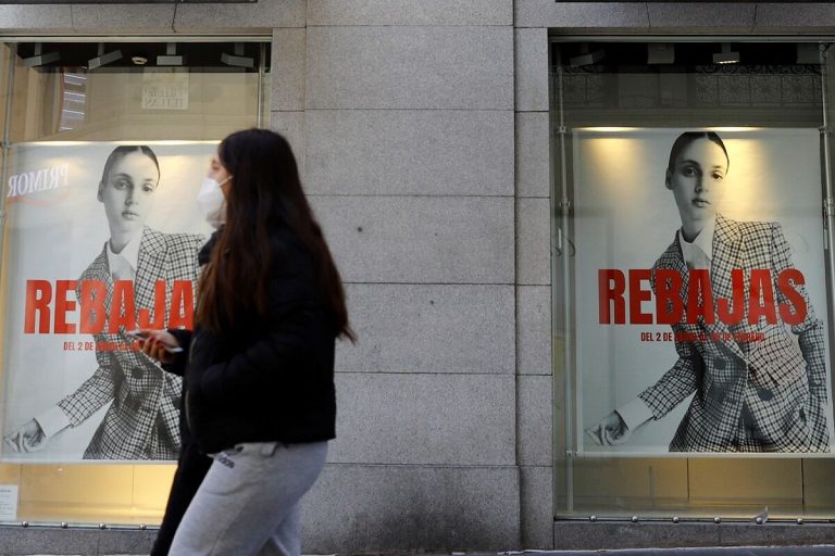 Comerciantes piden un plan económico y ayudas tras pérdidas de 12.000 millones