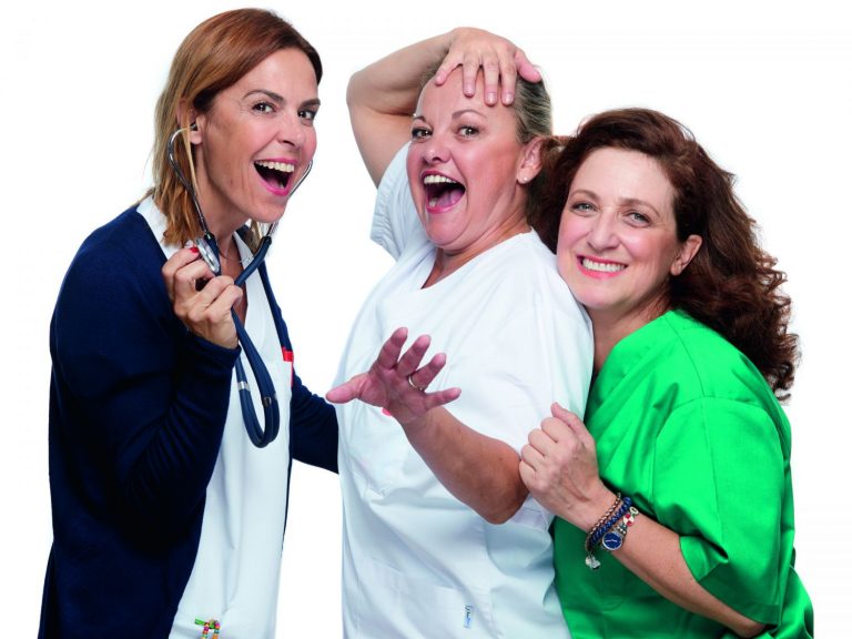 Cuidados intensivos, un bello homenaje a los sanitarios en el Teatro Amaya