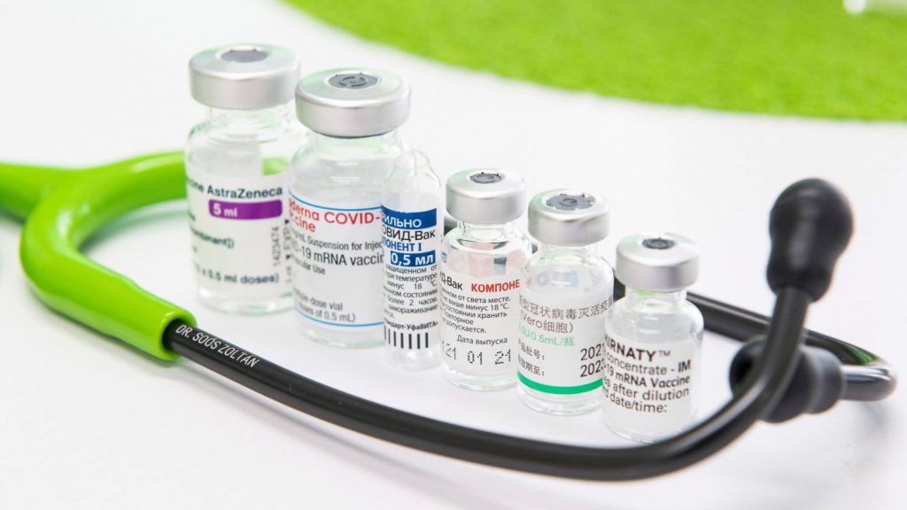 AstraZeneca: las diferentes opciones para los que ya tienen una dosis 117 Dilemas con la vacuna de AstraZeneca