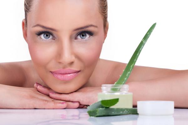 ¿Se puede hacer mascarilla con aloe vera?