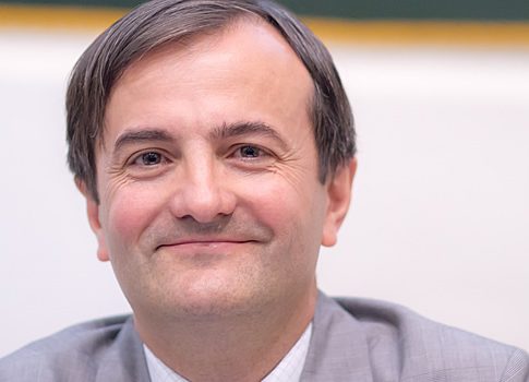 El profesor Eduardo Demetrio