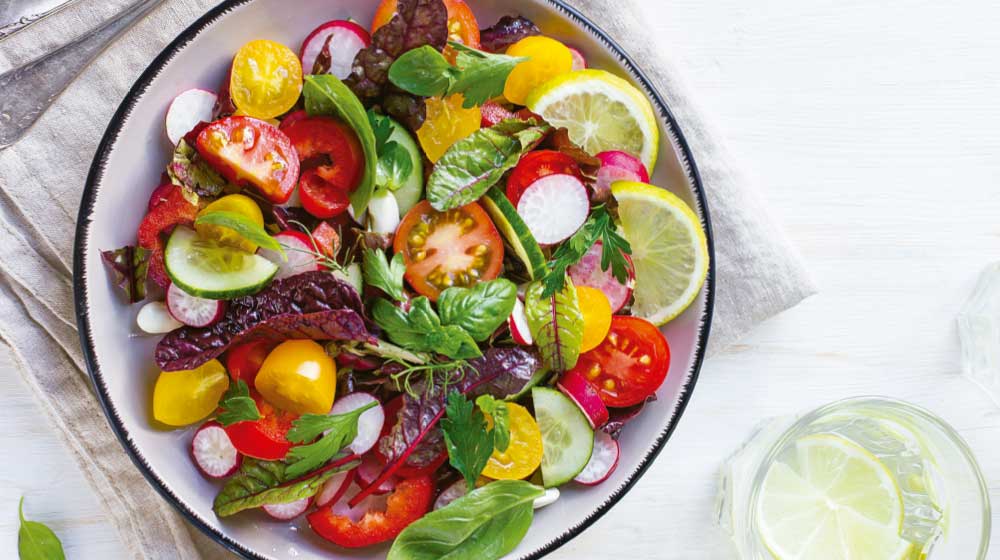Ensalada mediterránea: los ingredientes y las claves para montar un plato saludable 19 Una receta fácil, deliciosa y sana