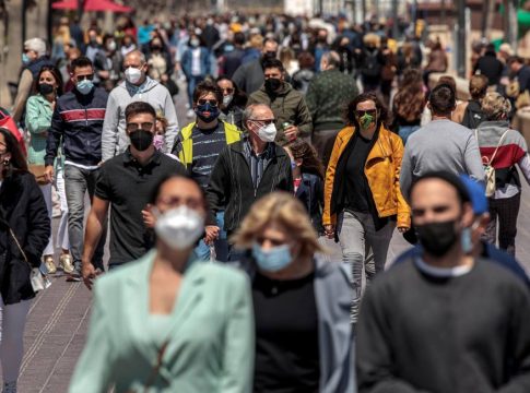 España perdió 106.146 habitantes en 2020