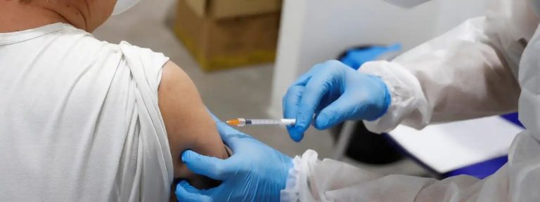 Los nuevos contagios aumentan a 229 en Galicia y suben a 195 los pacientes ingresados