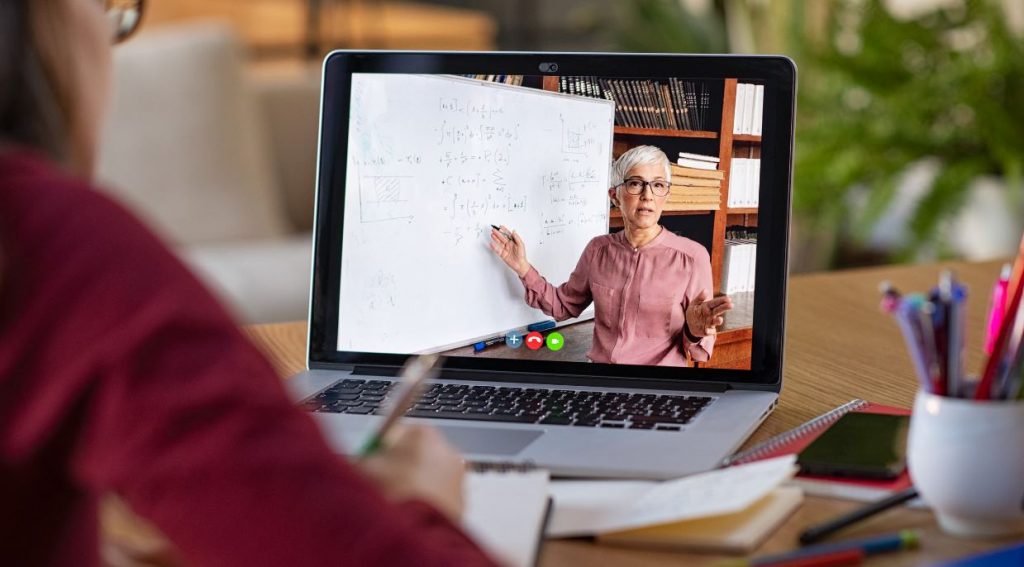 Cómo apuntarte a las becas de Google en Soporte de Tecnologías de la Información 10 Inicia el curso Google