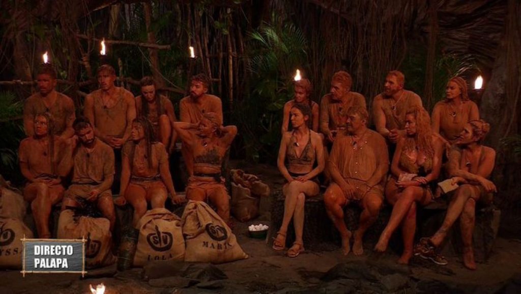 Melyssa no se quiere morir en la isla