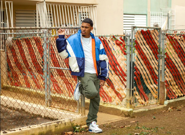 Myke Towers > Lyke Mike