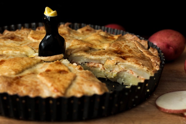 Pastel de patata y salmón: cómo preparar esta tarta que explotará en tu boca 103 Pastel de patata y salmon 4