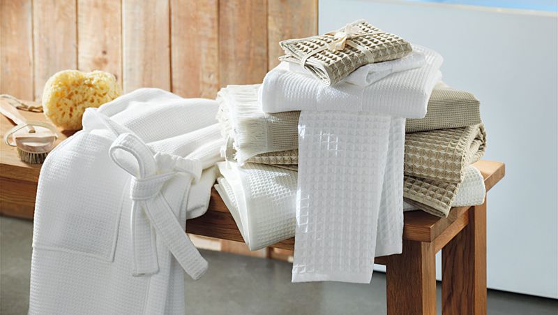 Qué es mejor, un albornoz o una toalla