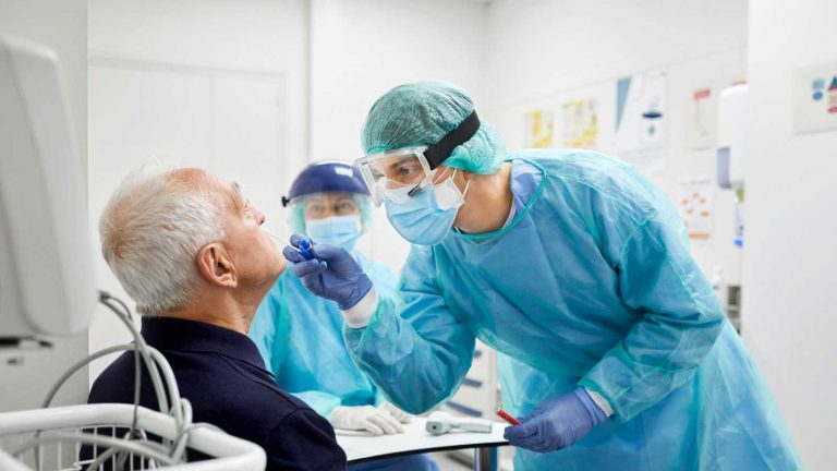 Sanidad registra 10.360 nuevos casos de Covid-19 y 85 muertes