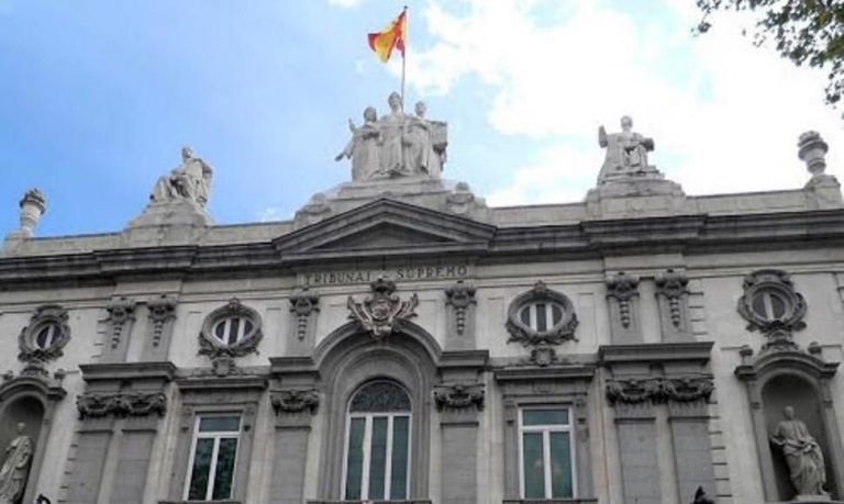 El TS fija que los consejeros no pueden deducirse en IRPF trabajos del exterior