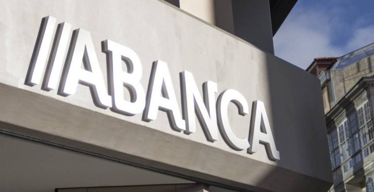 El consejo de Abanca da luz verde a la compra de Bankoa