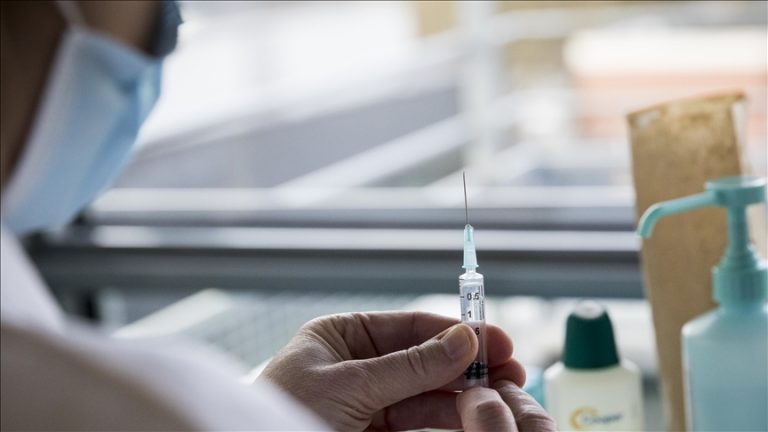 En España ya se han administrado más de 8 millones de dosis de las vacunas