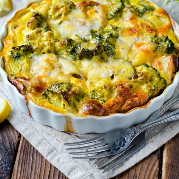 Cómo preparar brócoli con bechamel con el que te chupes los dedos 2 ¿Con qué podemos acompañar el brócoli con bacon y bechamel?