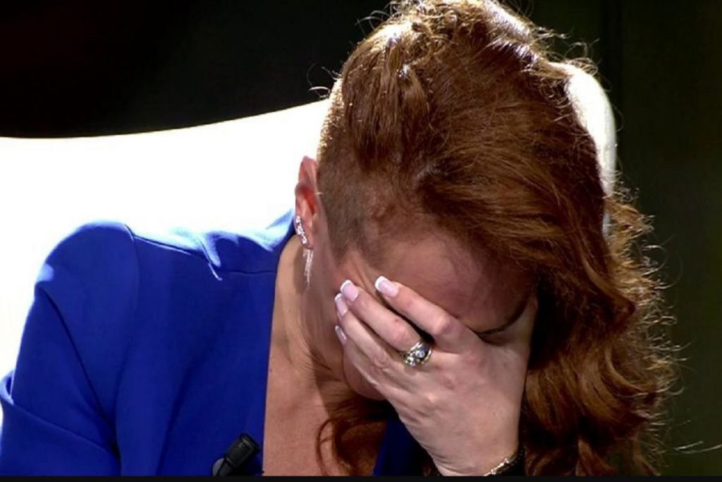 Rocío Carrasco, derrumbada.