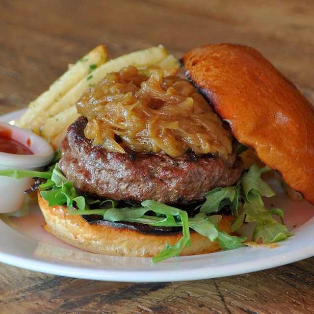 Cómo hacer una cebolla caramelizada de escándalo 126 ¿Qué recetas podemos acompañar con cebolla caramelizada?