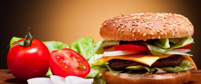 Alimentos que tienen una cantidad brutal de azúcar y no lo aparentan