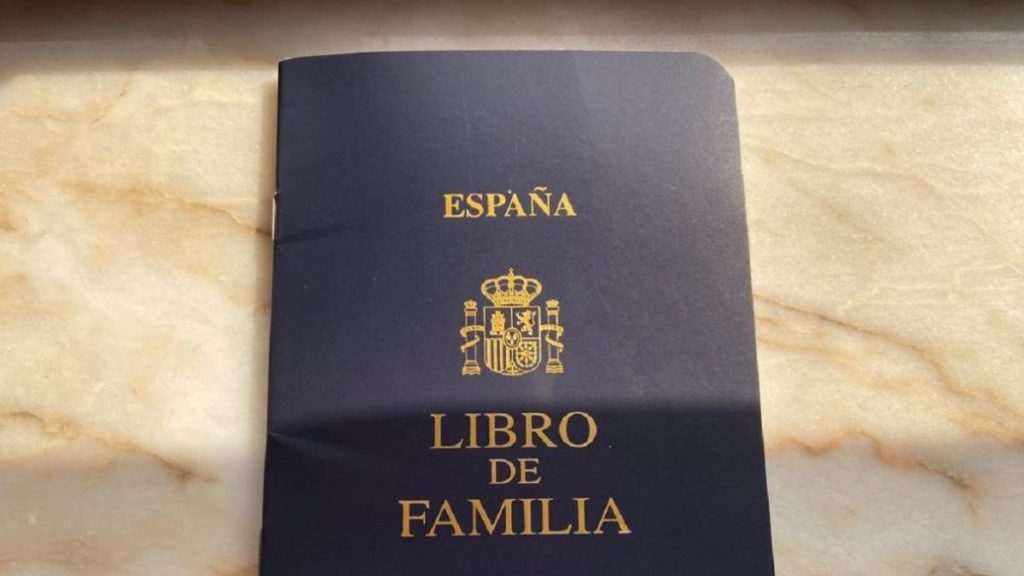 El libro de familia desaparece y ahora los datos formarán parte de un registro digital.