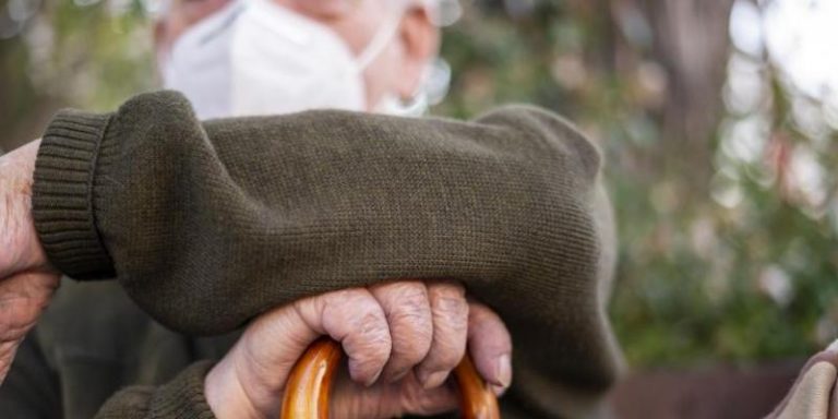 El Gobierno se propone reducir en 60.000 personas las listas de espera de la Dependencia en 2021