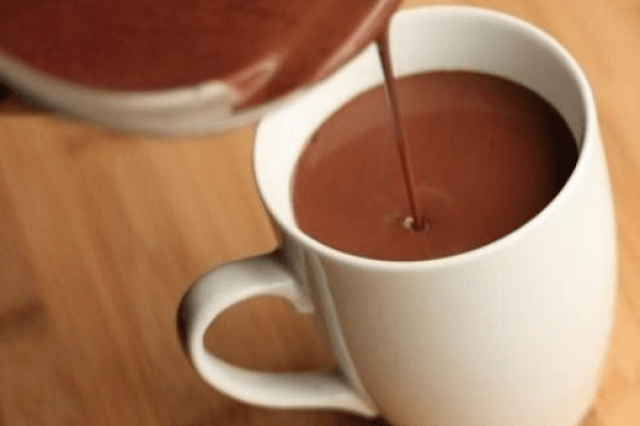 Cómo hacer el pastel de aceite de oliva de moda 4 Chocolate caliente