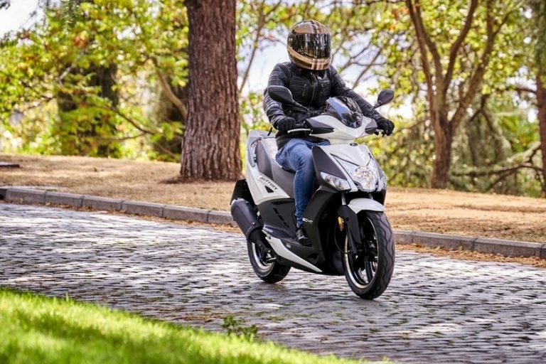 Las ventas de motos acumulan una caída del 0,4% este año