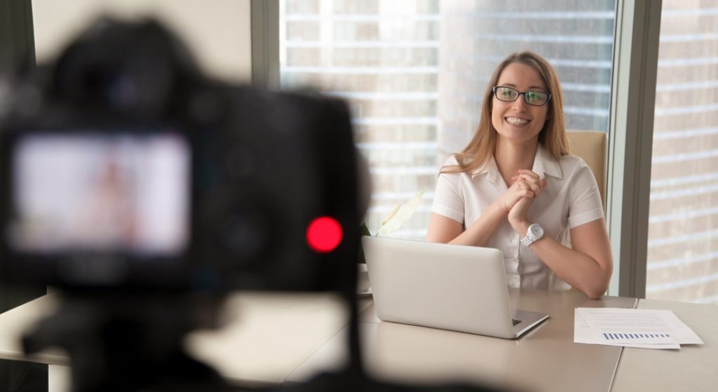 Cómo mejorar el SEO en los vídeos 7 Hablemos de SEO para vídeos de YouTube