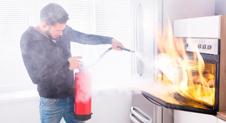 ¿Qué debo hacer en caso de incendio?