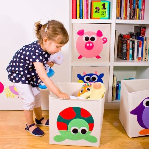 Cómo conseguir que tus hijos ordenen su habitación 2 Organizar desde pequeños