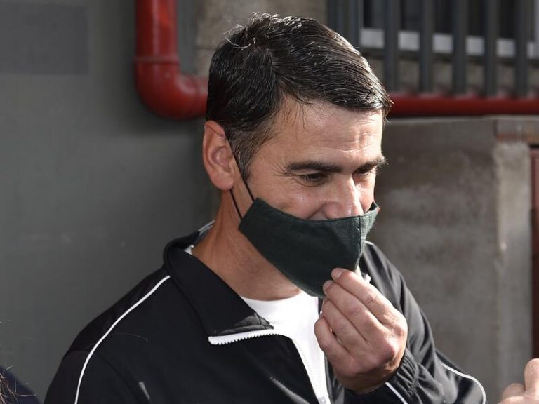 Jesulín de Ubrique hace oídos sordos a las preguntas sobre su hija Julia