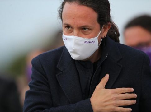 Pablo Iglesias Pablo Iglesias, con la mano en el pecho.