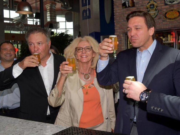 Estrella Galicia se adentra en el mundo de la cerveza de abadía