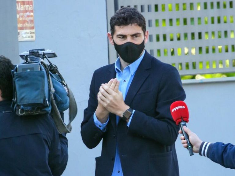 Iker Casillas, harto: así reacciona cuando le preguntamos por 'sus cuernos' a Sara Carbonero