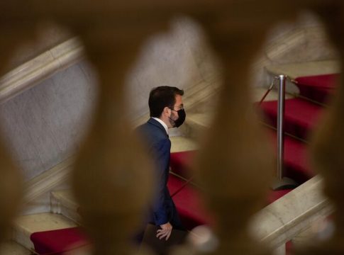 Aragonès asegura que las negociaciones con Junts siguen encalladas Aragonès asegura que las negociaciones con Junts siguen encalladas