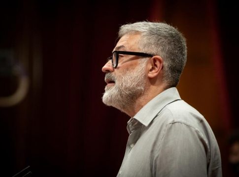 CUP celebra el principio de acuerdo entre ERC y Junts y pide no alterar el pacto de mínimos CUP celebra el principio de acuerdo entre ERC y Junts y pide no alterar el pacto de mínimos