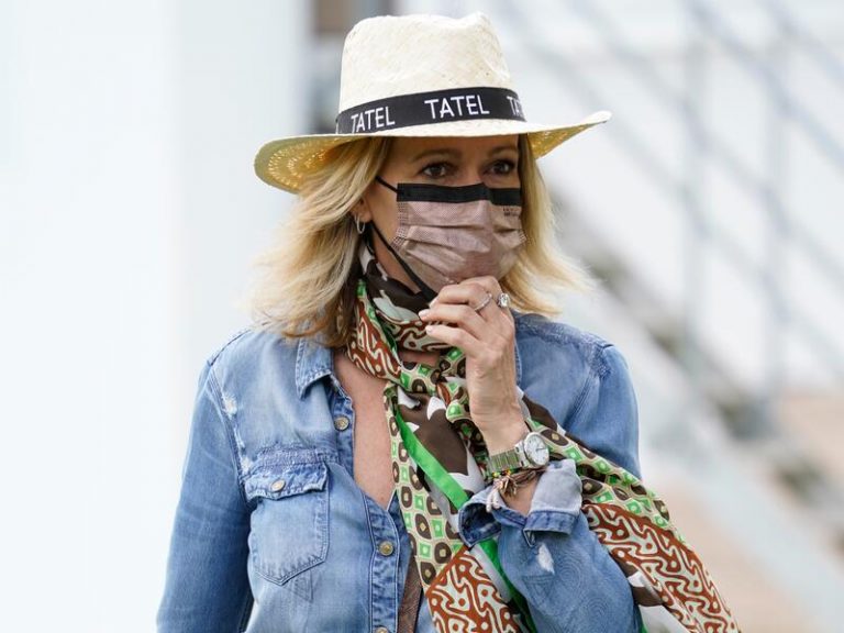 Susanna Griso, una atractiva 'cow girl' en su tiempo libre