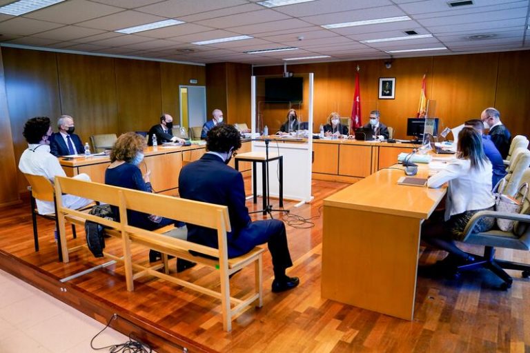 Fiscalía eleva a definitiva la petición de 4 años y medio de cárcel para el 'Pequeño Nicolás'