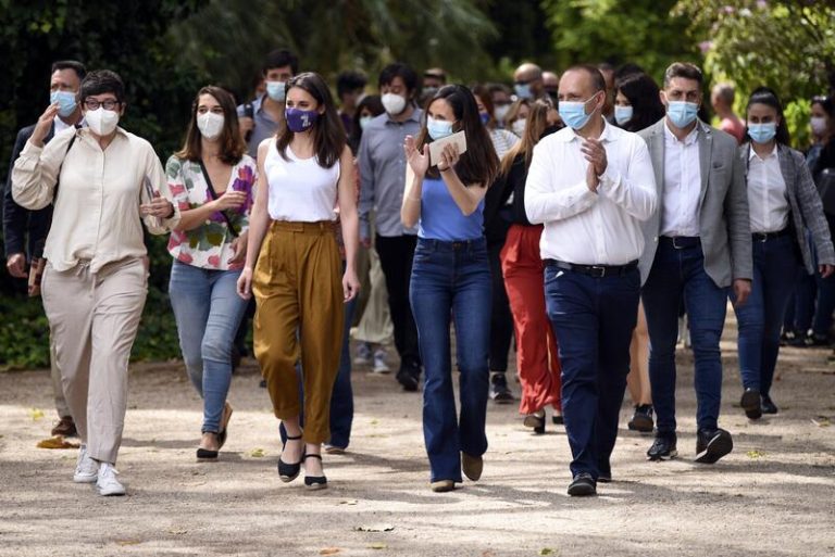 Ione Belarra sitúa a Irene Montero como número dos de su lista en Podemos