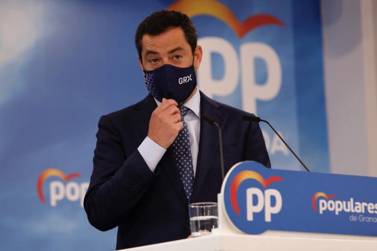 PP sumaría mayoría absoluta con Vox en Andalucía, según un sondeo de La Razón