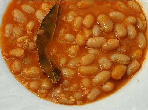 Alubias a lo pobre 1 Alubias a lo pobre: la receta de la abuela para un guiso delicioso