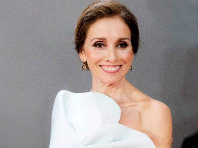 'Ana Belén 70', la colección definitiva de la carrera musical de Ana Belén