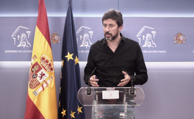 Diputado de Podemos denuncia ante la Policía amenazas en redes