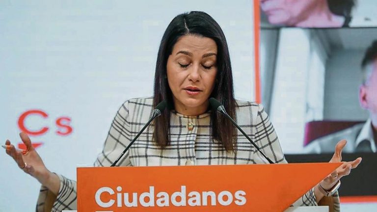 Arrimadas aboga por que los políticos se centren en resolver los problemas de los ciudadanos