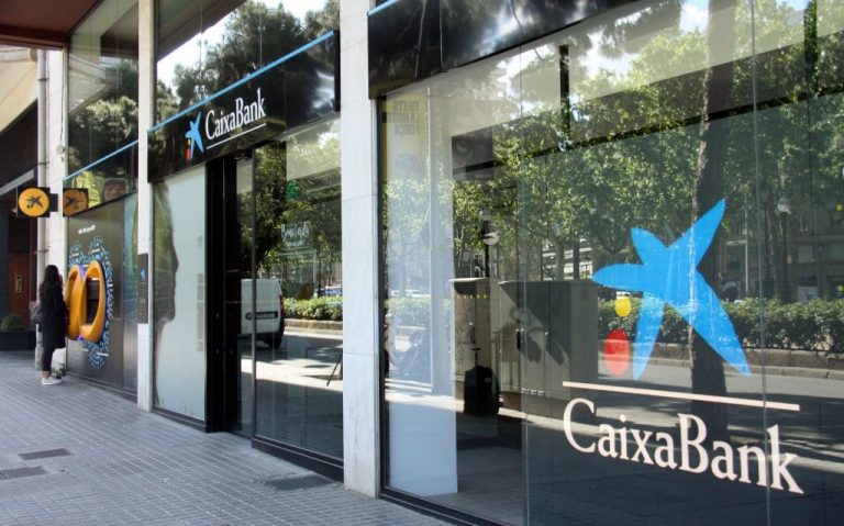 Cómo abrir una cuenta corriente en La Caixa