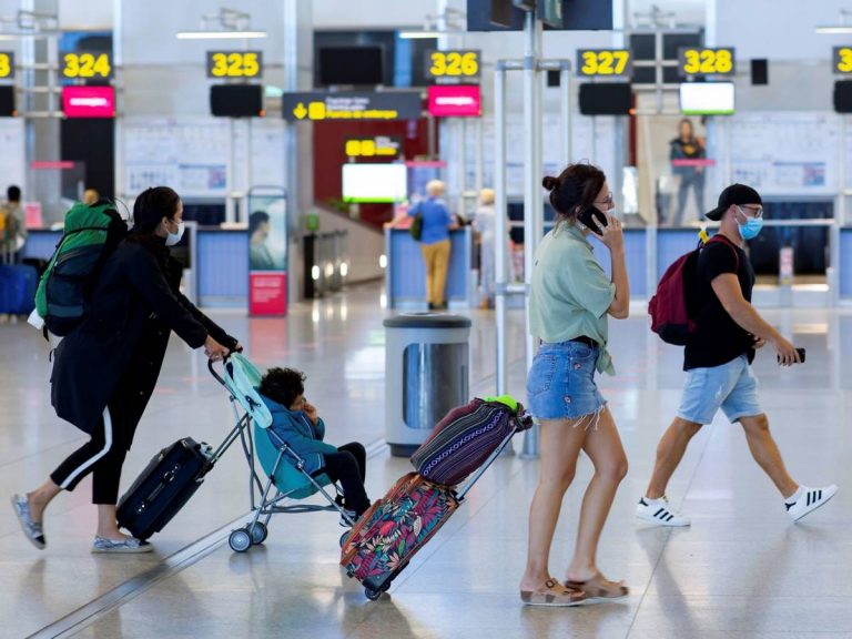 Canarias prorroga hasta el 31 de julio el control de pruebas COVID-19 a viajeros