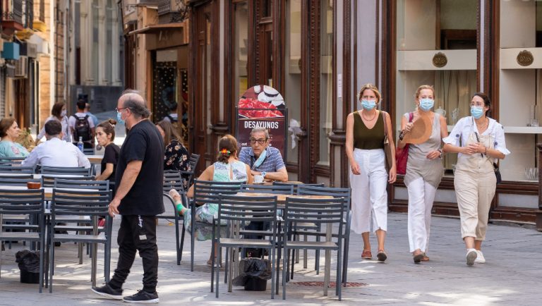 Cantabria aplicará medidas diferentes en cada municipio