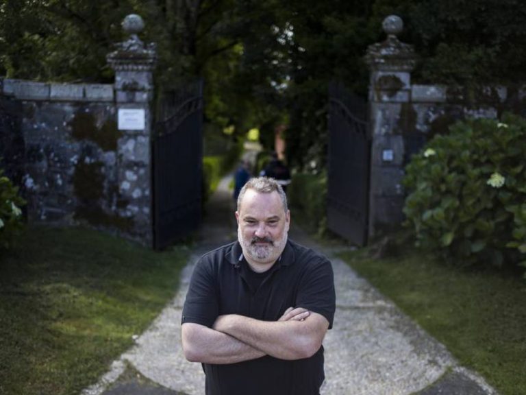 El historiador Carlos Babío será juzgado este miércoles por injurias a los Franco