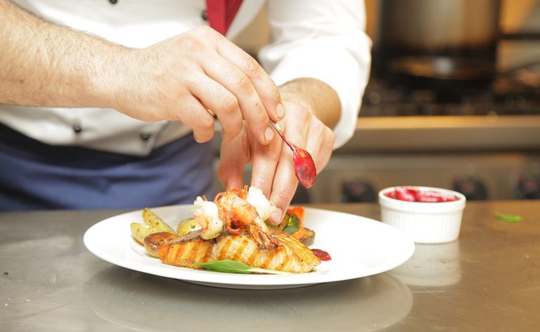 Chefs referentes a nivel mundial dialogarán online sobre el impacto de la gastronomía