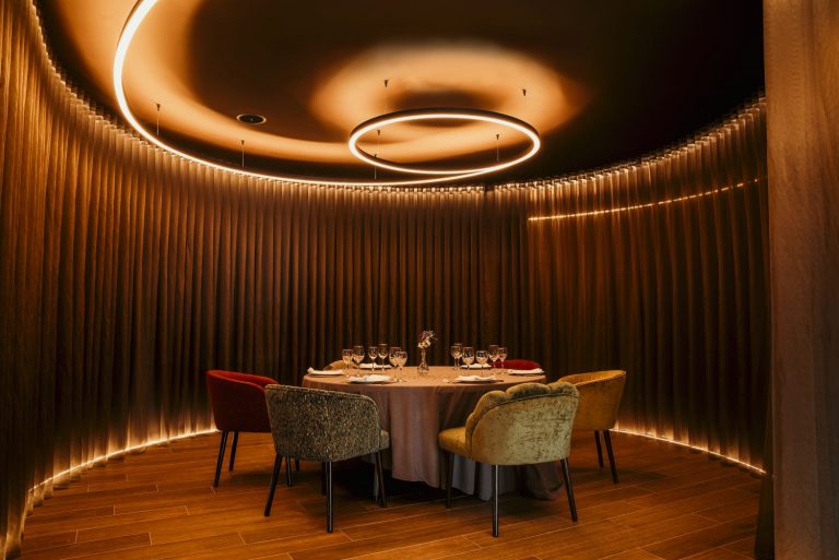 Gran Hotel Casino Extremadura, lujo y buena mesa con el sello de Nazario Cano